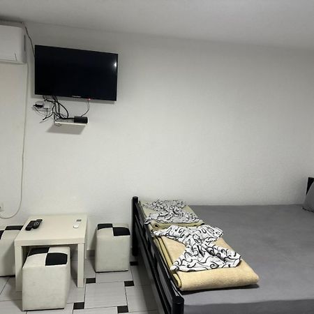 Apartments 64 Dojran Екстер'єр фото