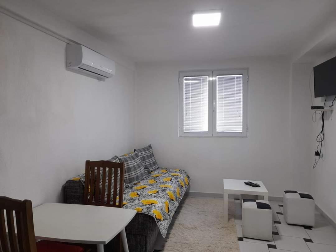 Apartments 64 Dojran Екстер'єр фото